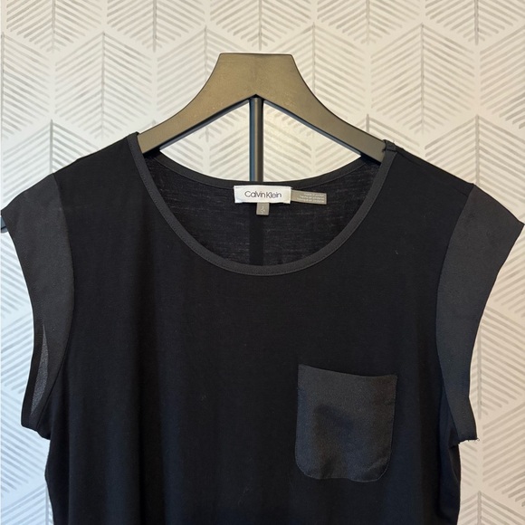 Calvin Klein Women’s Black Short Sleeve Top - Picture 2 of 4